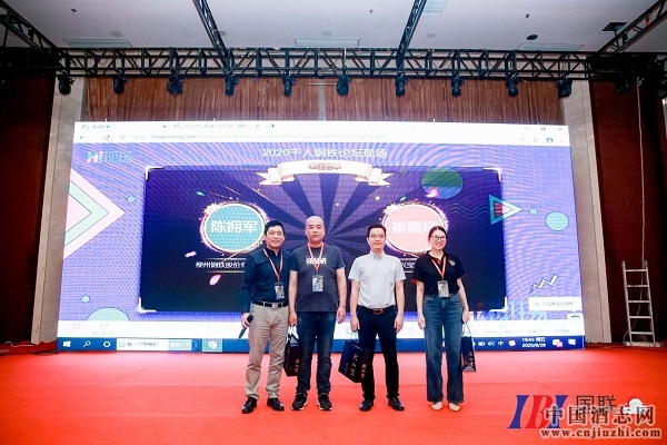 DƬ16.jpg